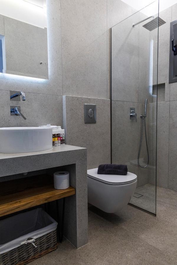 Skyros Blue Suites Εξωτερικό φωτογραφία