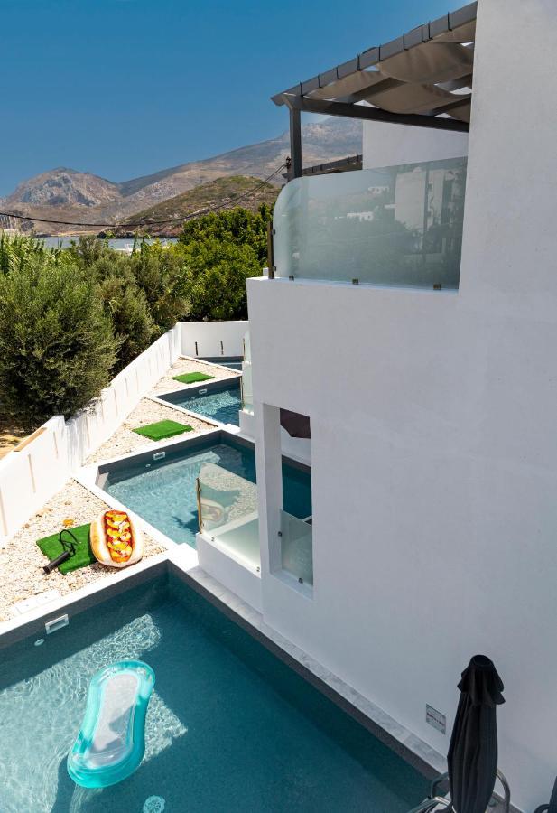 Skyros Blue Suites Εξωτερικό φωτογραφία