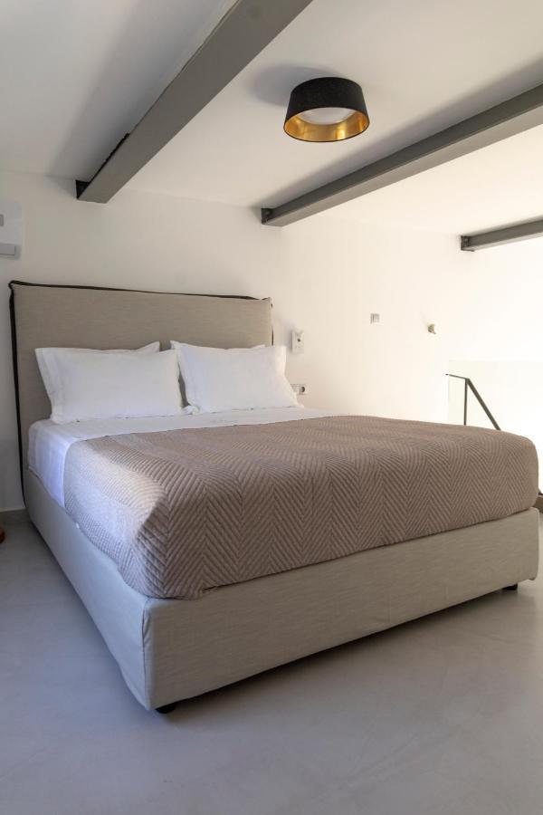 Skyros Blue Suites Εξωτερικό φωτογραφία