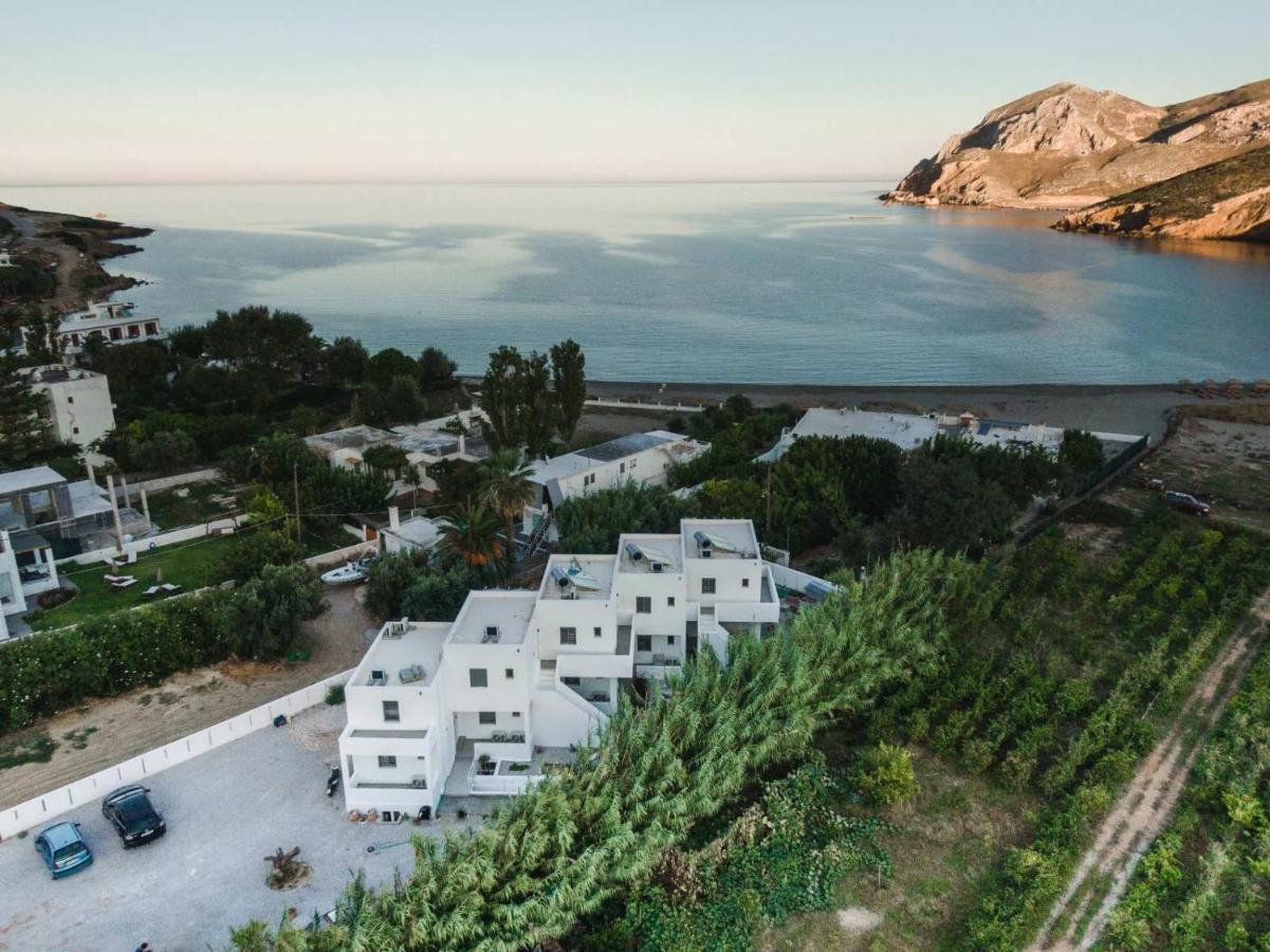 Skyros Blue Suites Εξωτερικό φωτογραφία